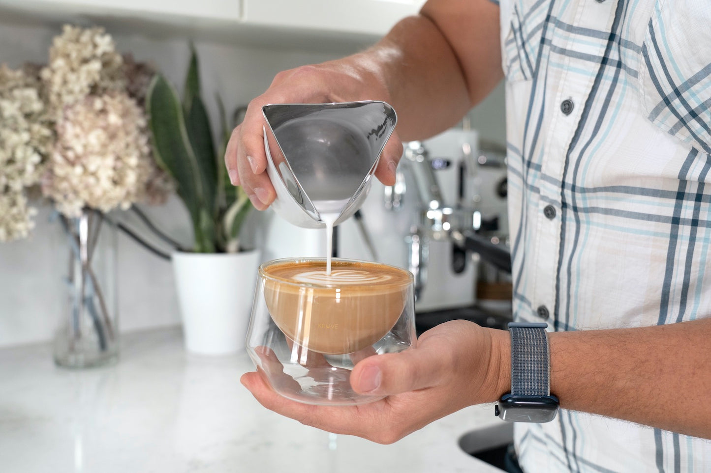 Kruve Create Pitcher