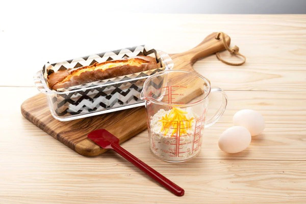 glass measuring cup