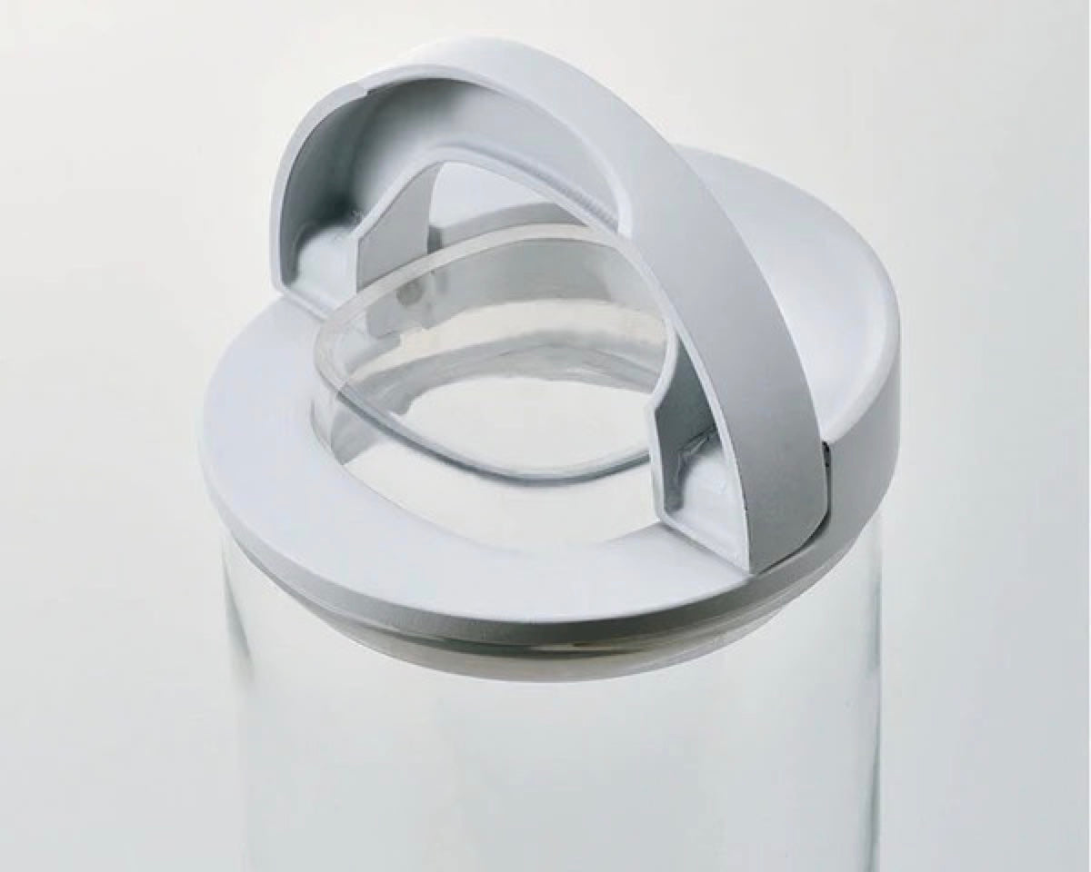 airtight container opening