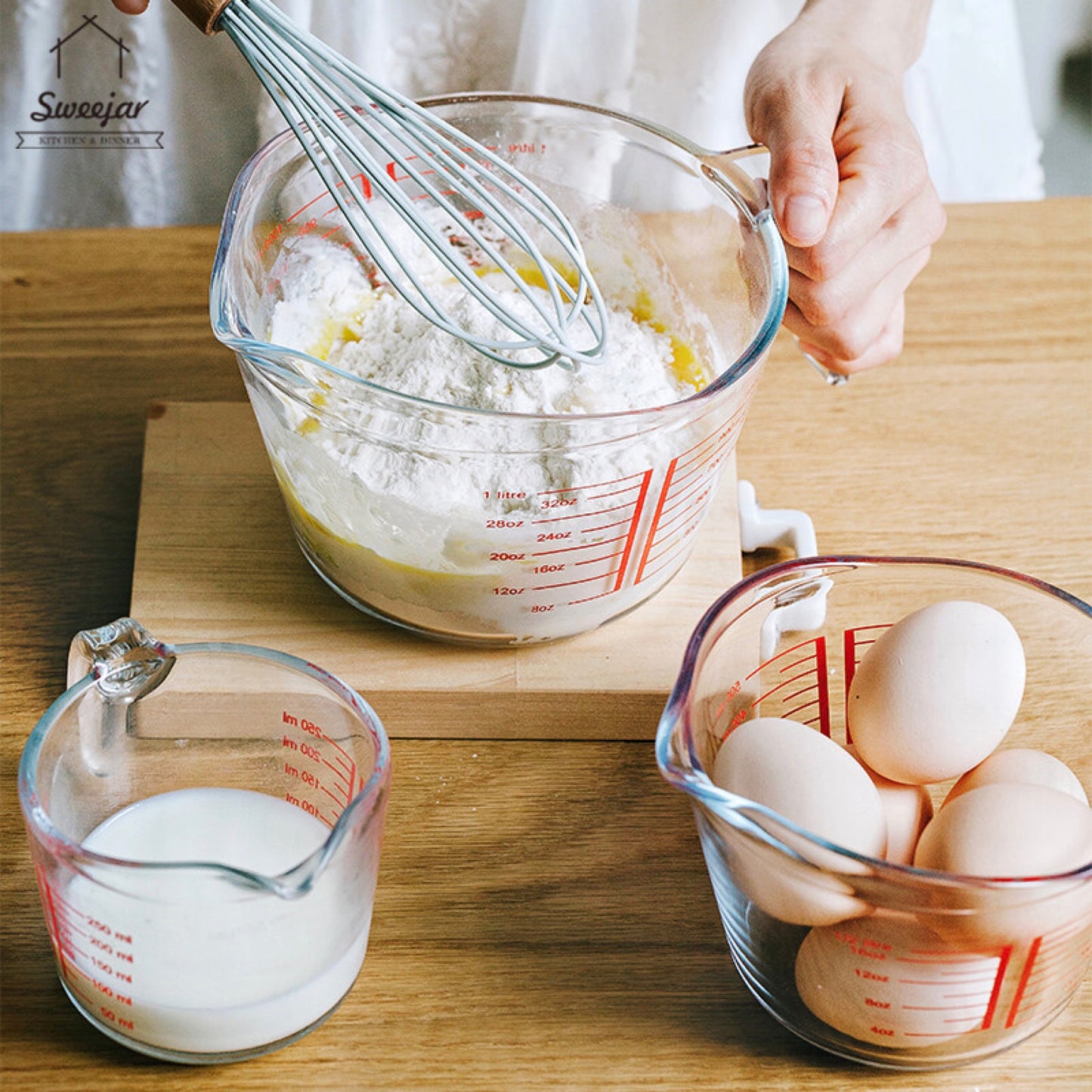 Hario Heat-proof Glass Baking Kit lifestyle 2 18