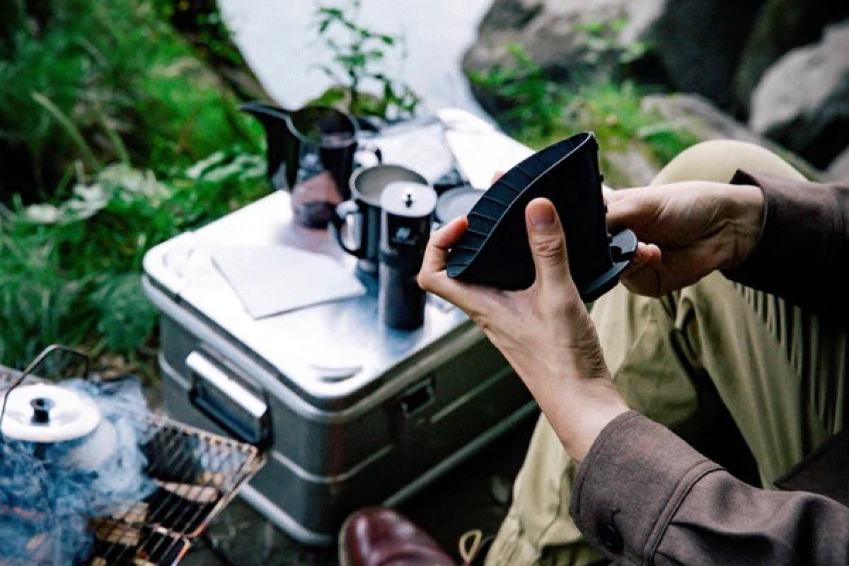 Hario V60 Flat Dripper lifestyle 2 5