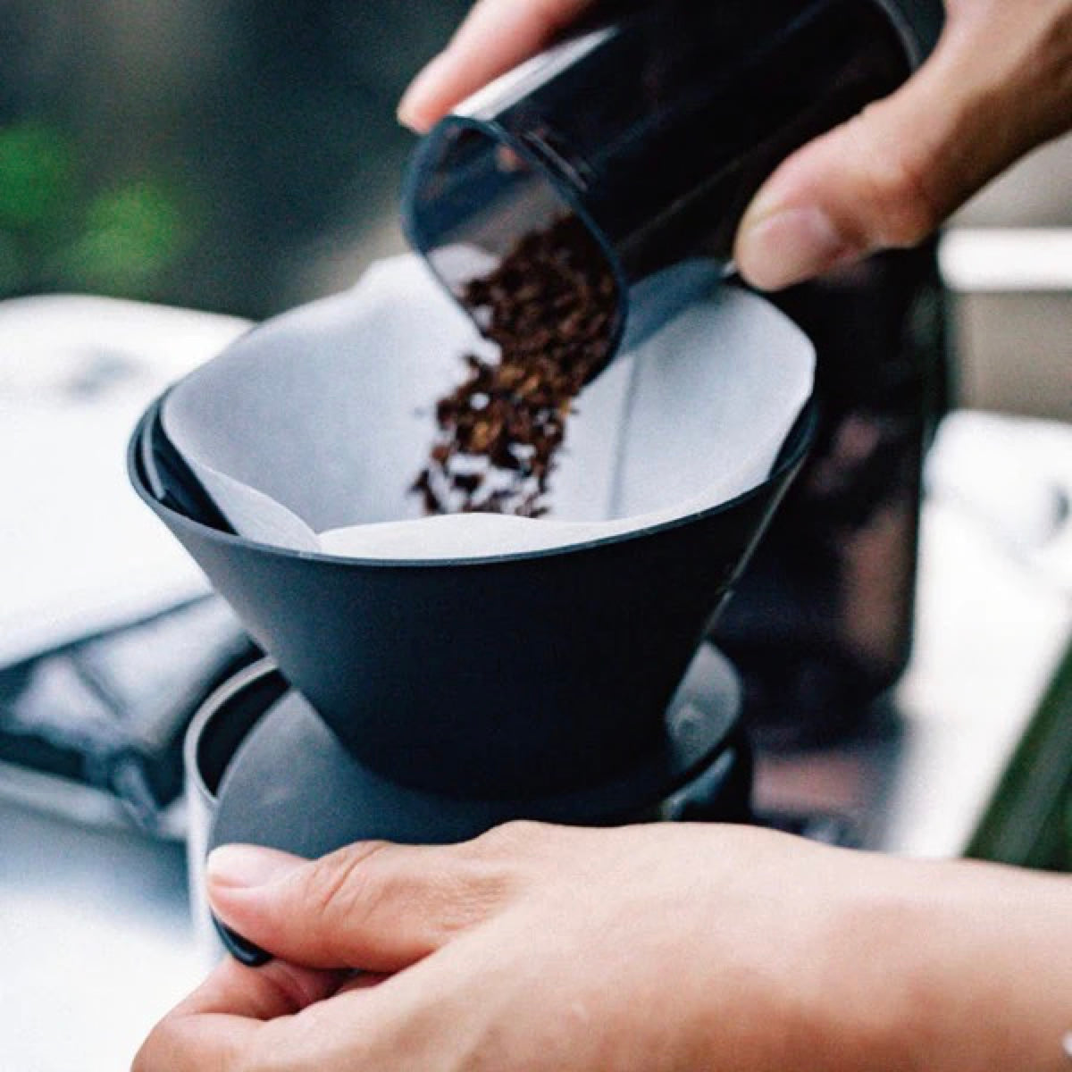 Hario V60 Paper Filter 01 White (50 pcs) lifestyle 2 7