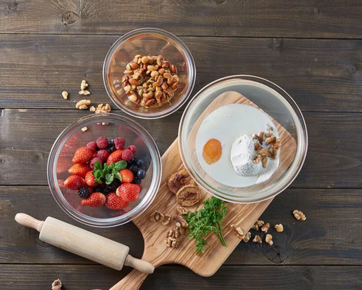 Hario Glass Mixing Bowl lifestyle 3 15