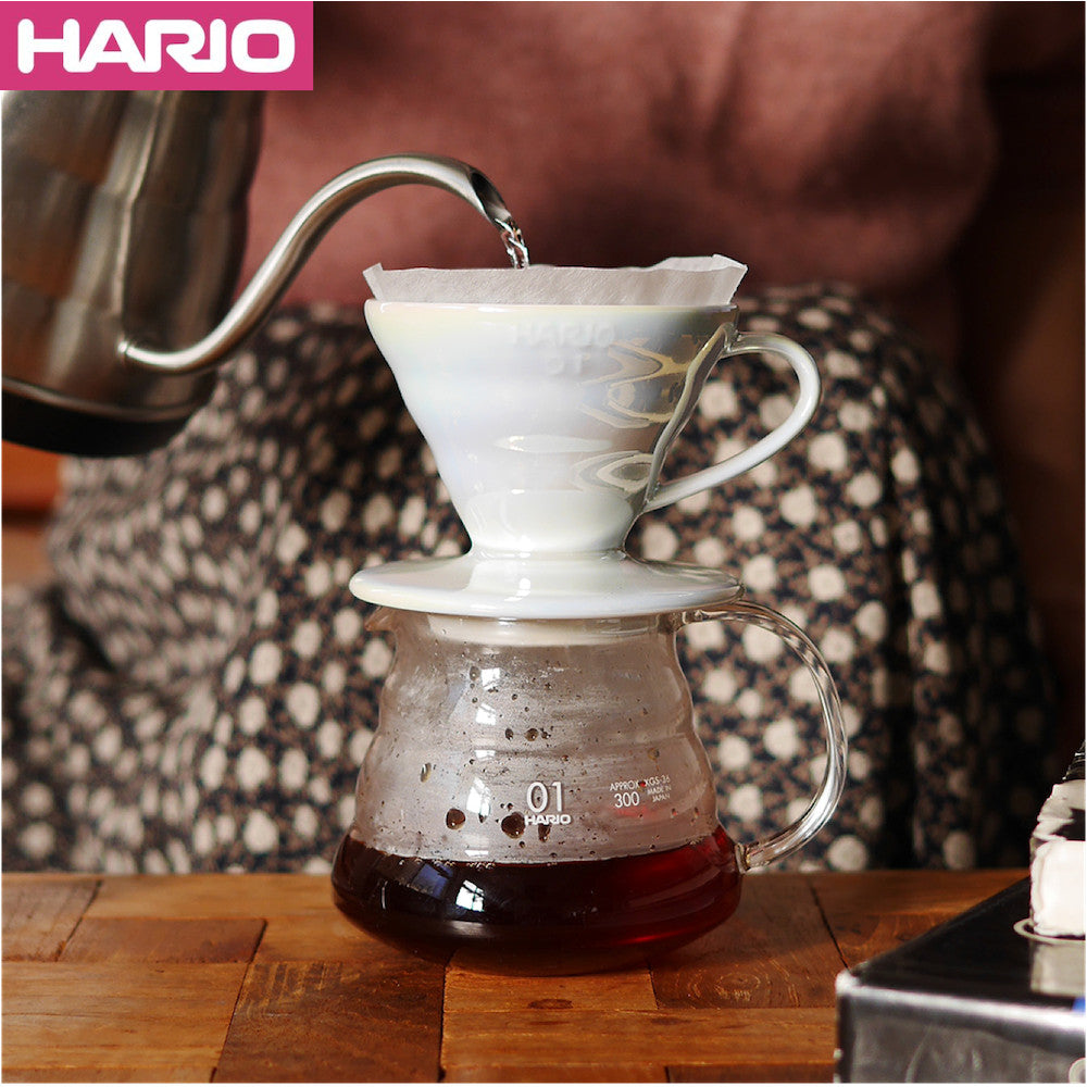 Hario V60 P.V.D Dripper Pearlescent - Size 01 / 02