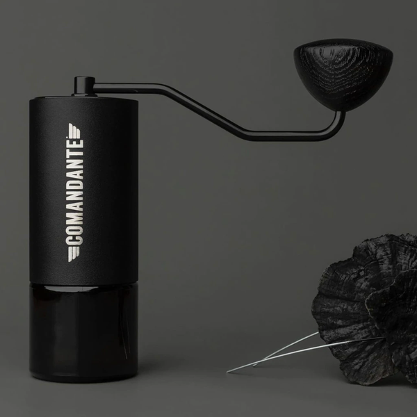 コーヒーメーカー COMANDANTE C40 NITRO BLACK Comandante C40 MK4 Nitro Blade Burr Grinding Machine - Black