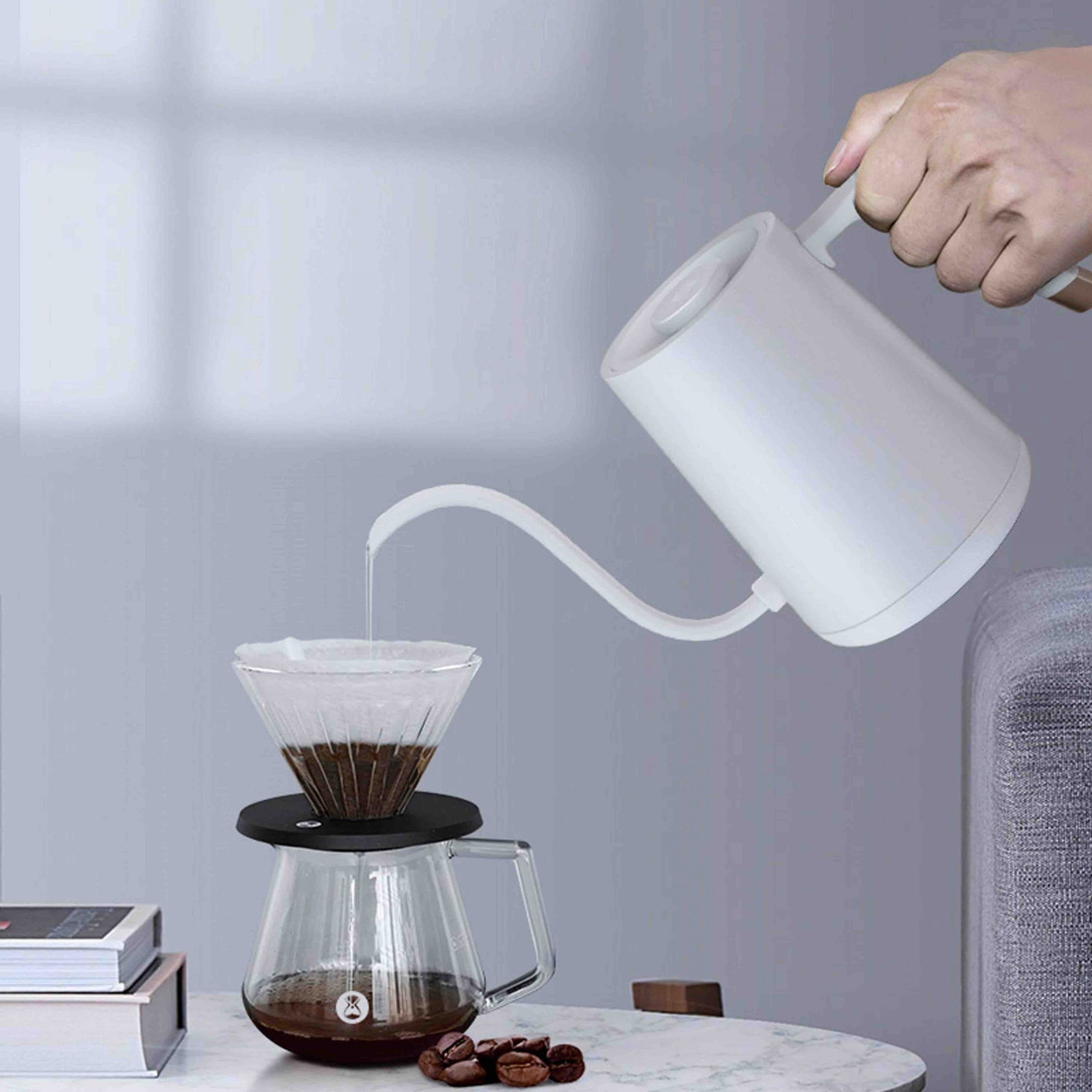 Wholesale TIMEMORE smart mini fish electric pour over kettle 600ml 220V  gooseneck variable kettle temperature control hand brew coffee pot From  m.