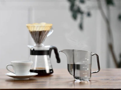 Hario V60 Drip Kettle AIR lifestyle 2 3