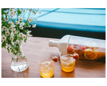 hario filter in bottle lifestyle 9